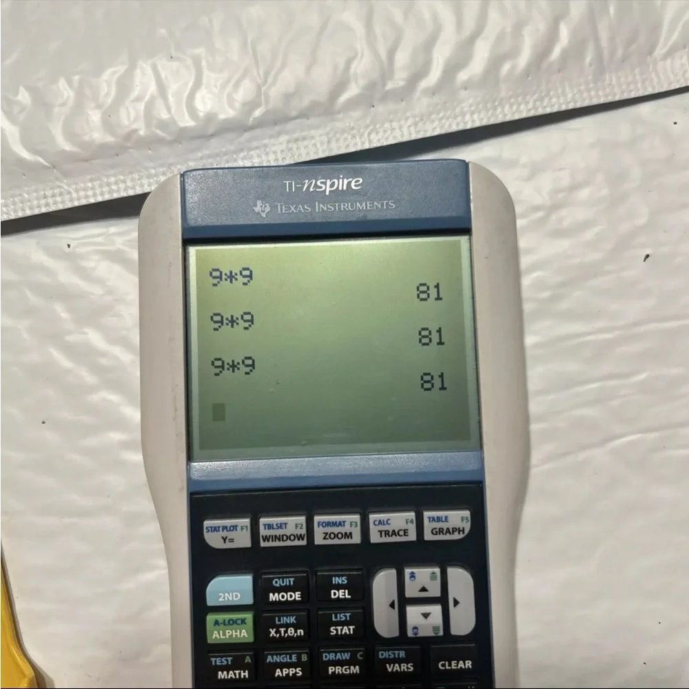 Texas Instrument TI NSPIRE Graphing Calculator W Cover Tested Ti 84 Plus Keypad